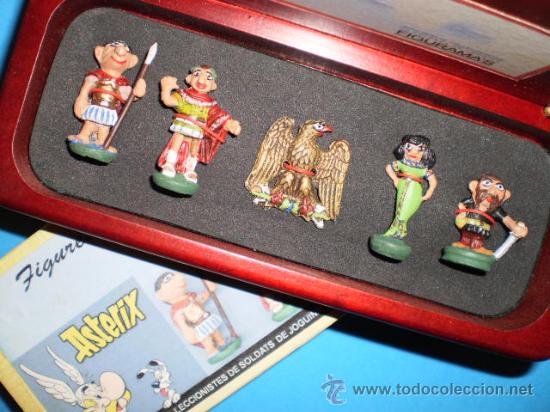 estuche 5 figuras Asterix decoradas plomo.jpg