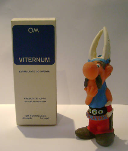 ASTERIX POUET POUET VITERNUM FIGURINE 70's.jpg