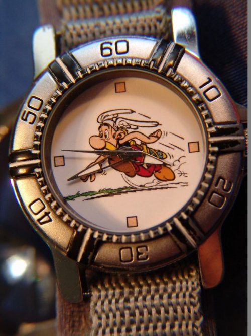 asterix uhr.jpg